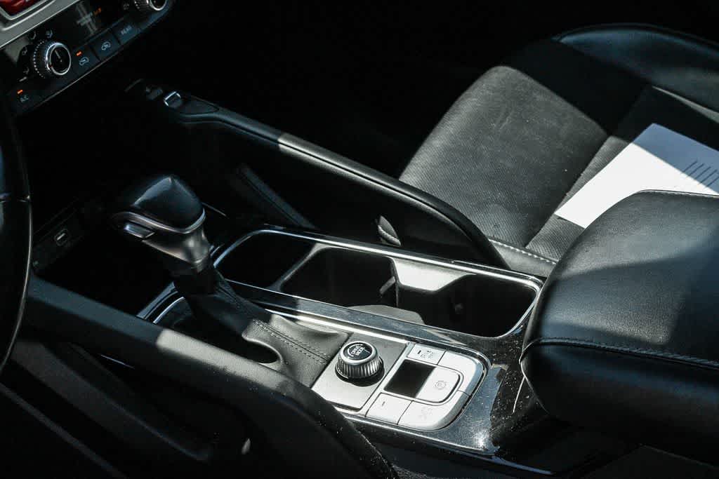 Thumbnail: 2020 Kia Telluride - 16