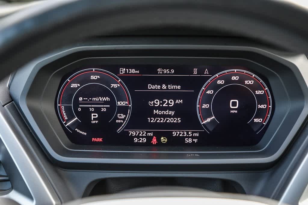 Thumbnail: 2023 Audi Q4 e-tron - 21