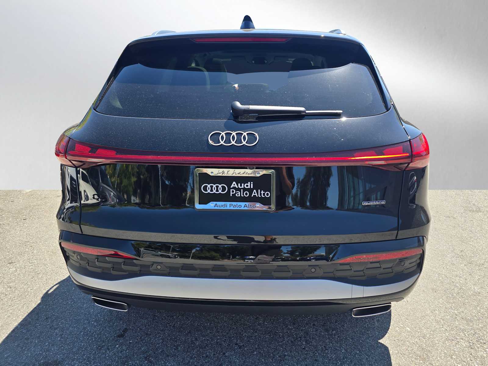2025 Audi Q5 2.0T Prestige photo 4