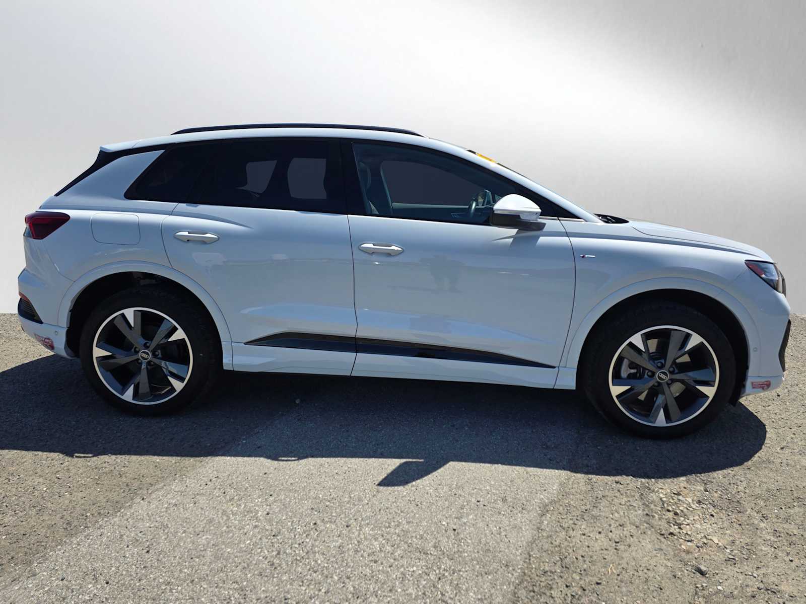 Used 2023 Audi Q4 e-tron Prestige with VIN WA1M2BFZ0PP045142 for sale in Palo Alto, CA