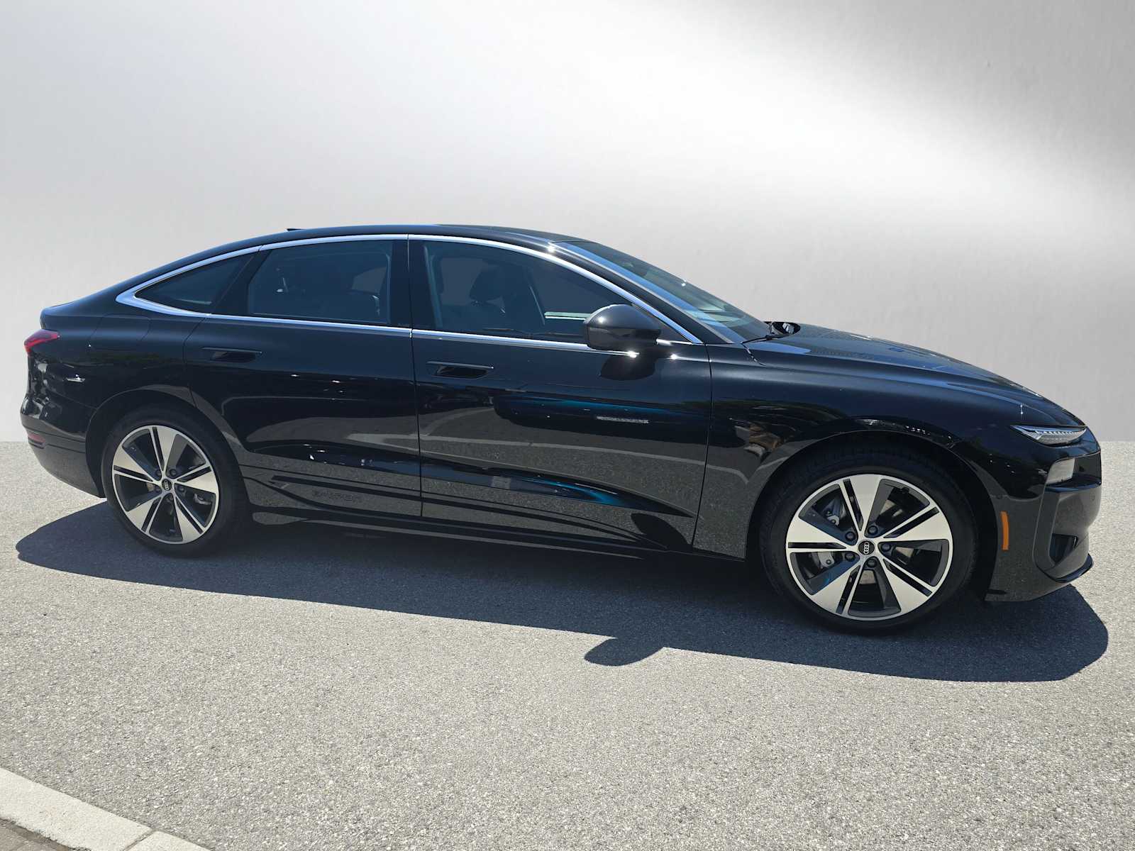 2025 Audi A6 Quattro Premium Plus photo 2