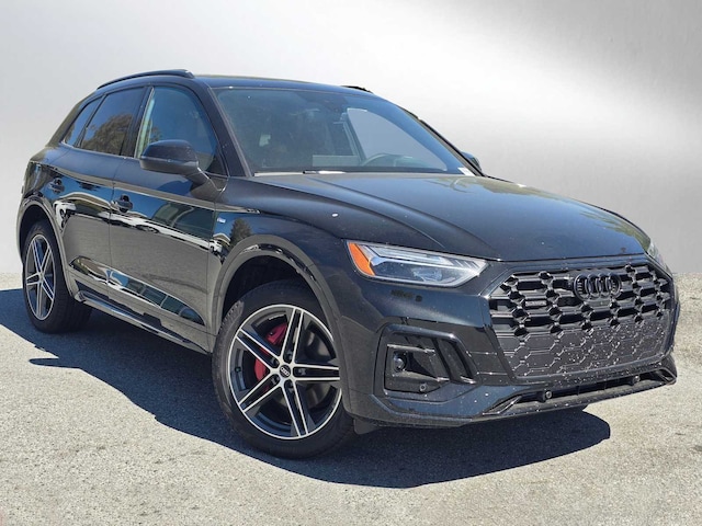 2025 Audi Q5 e 55 S line Premium Plus SUV [PFW, RAB, QGH, C02, NAI, QFM, XCC, CLEAN, WPS, U07, QFT]