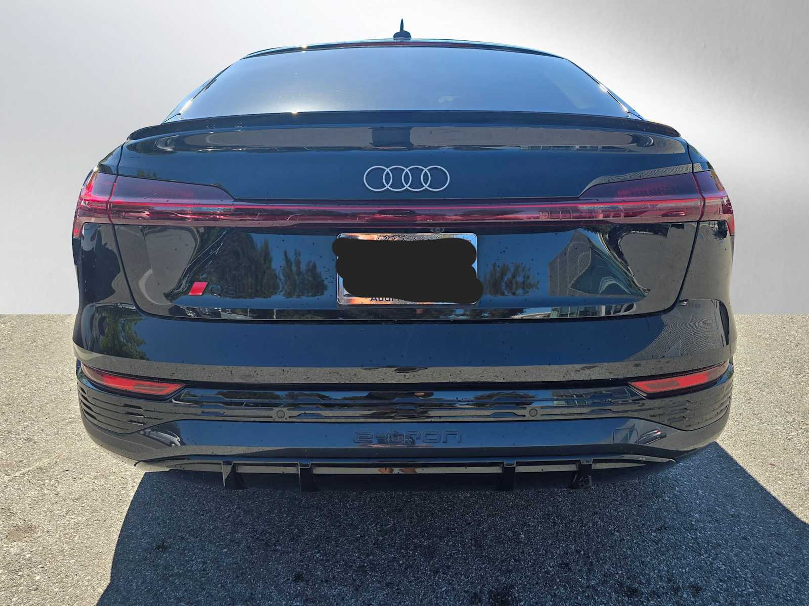 2024 Audi Q8 E-tron line Premium Plus photo 4