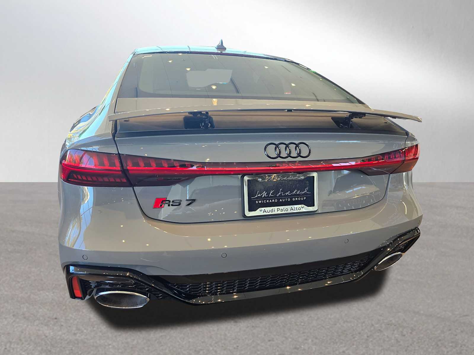 2025 Audi RS 7 Performance photo 4