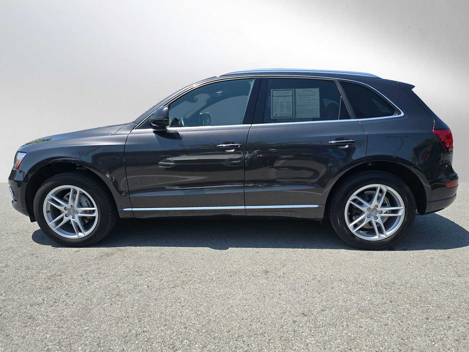 Used 2017 Audi Q5 Premium Plus with VIN WA1L2AFP1HA002972 for sale in Palo Alto, CA