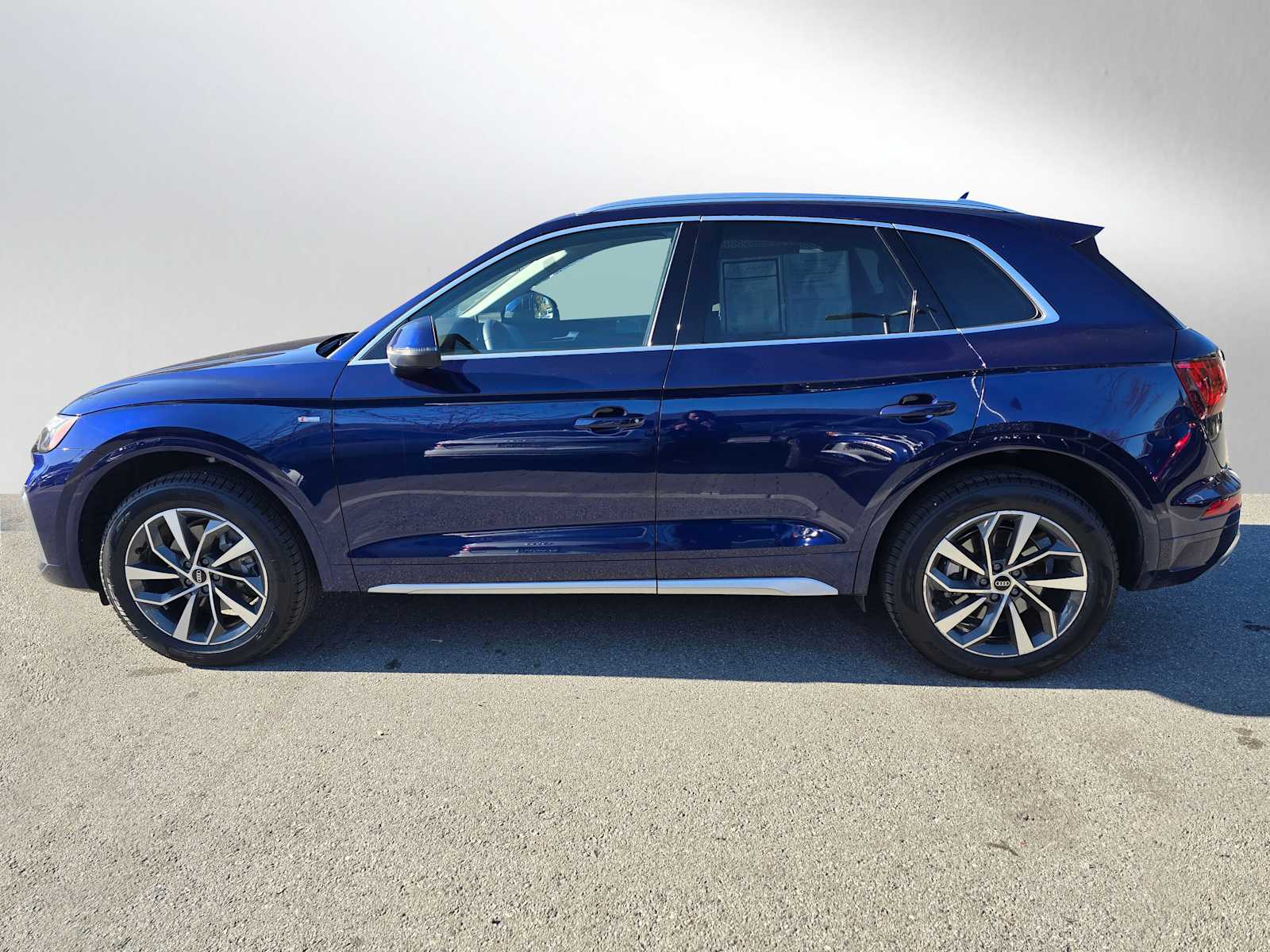 Used 2023 Audi Q5 Premium Plus with VIN WA1EAAFY9P2155497 for sale in Palo Alto, CA