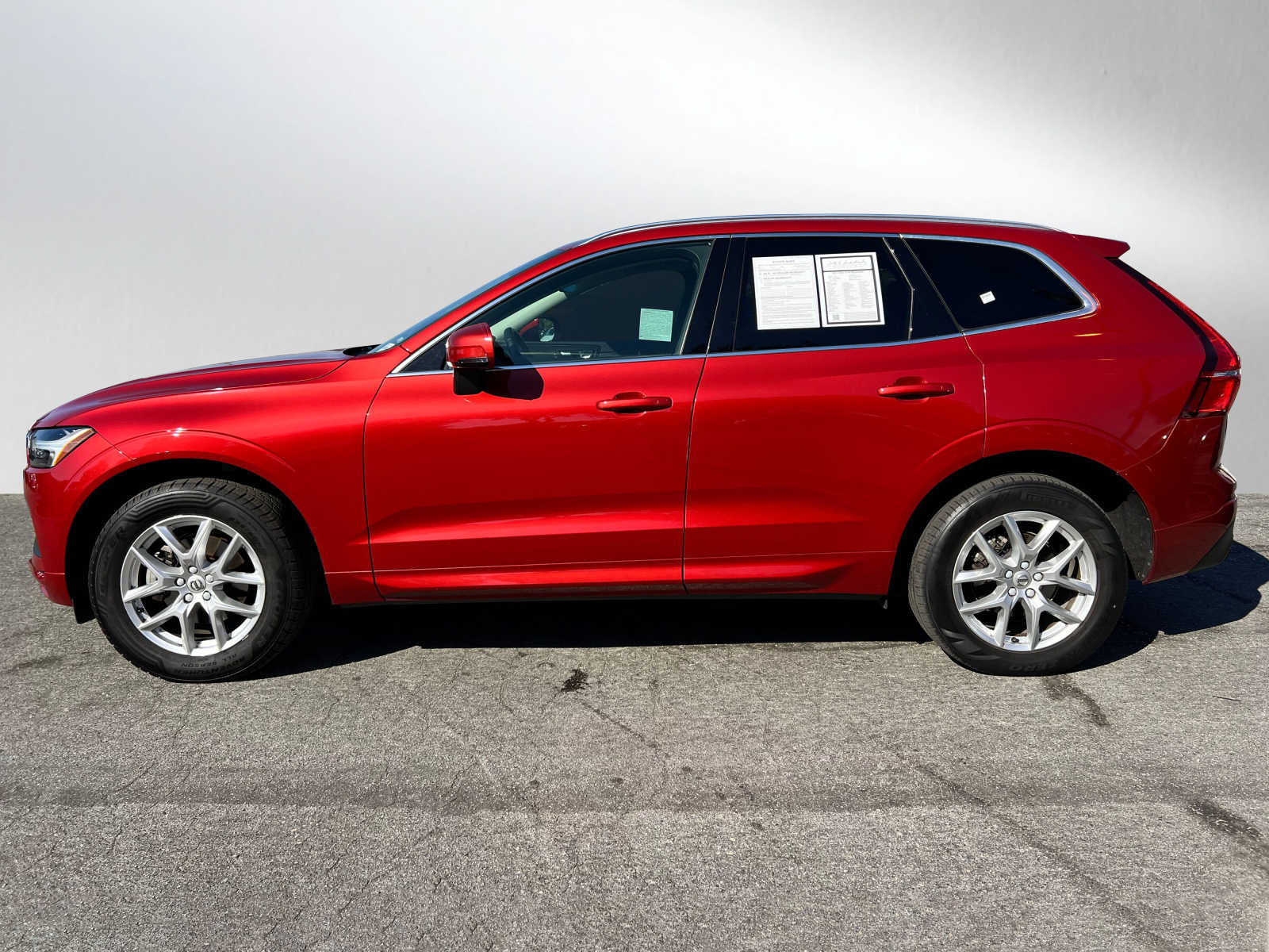 Used 2021 Volvo XC60 Momentum with VIN YV4102RK4M1782711 for sale in Palo Alto, CA