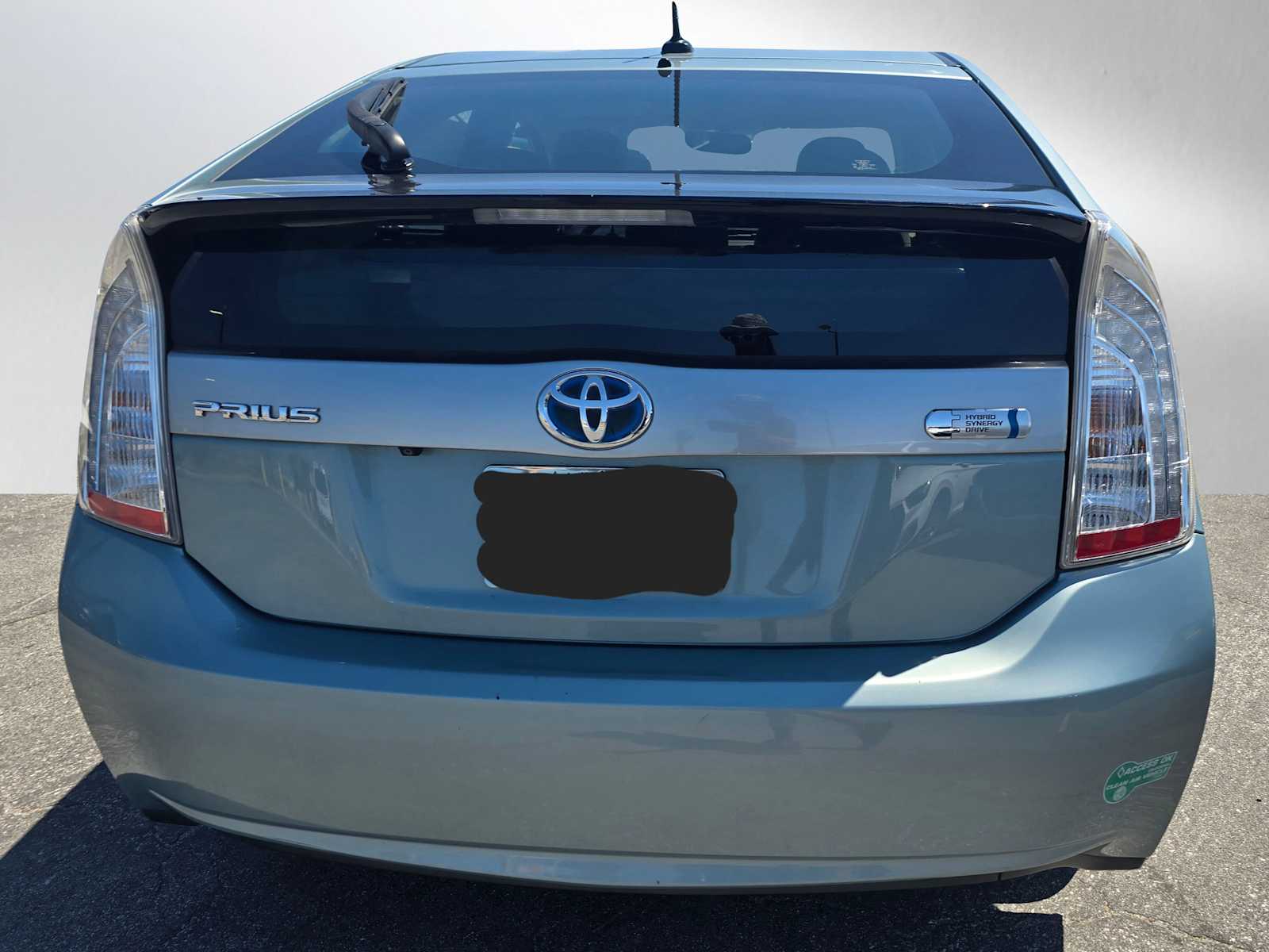 2012 Toyota Prius Plug-in photo 4