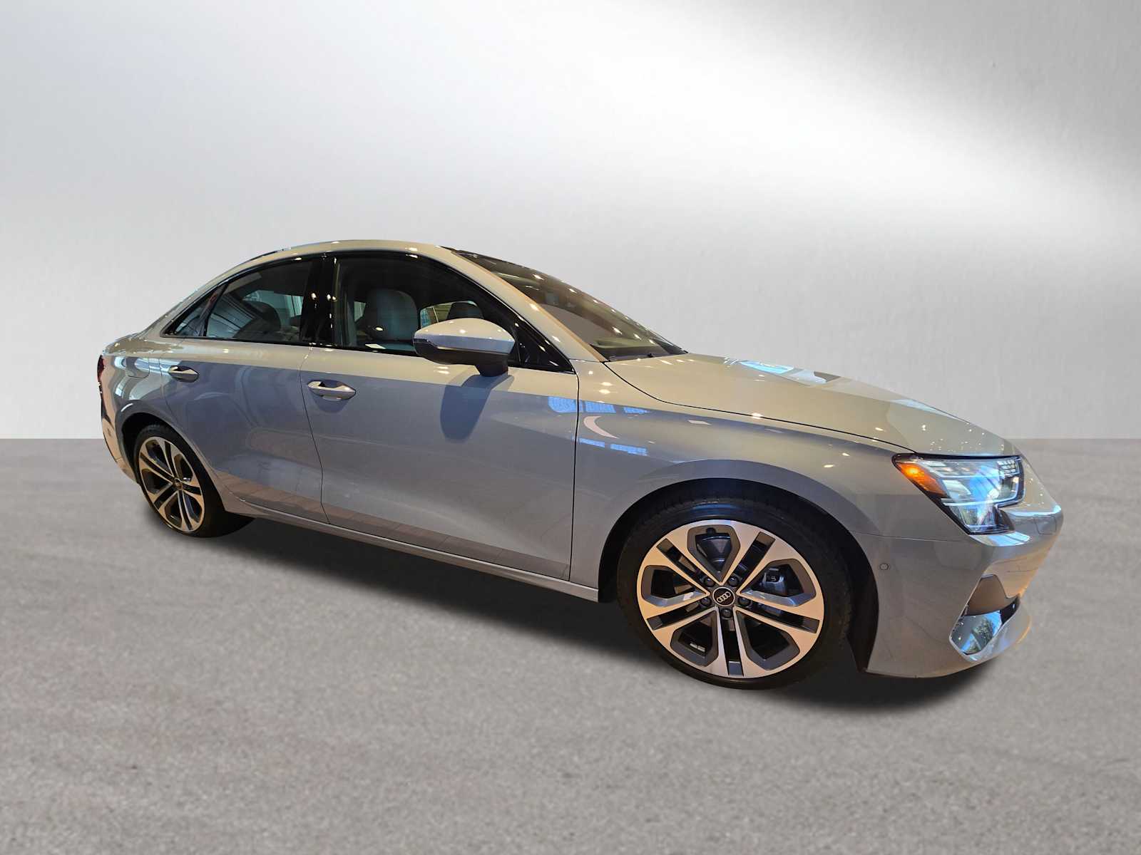 2025 Audi A3 2.0T Premium Plus photo 2