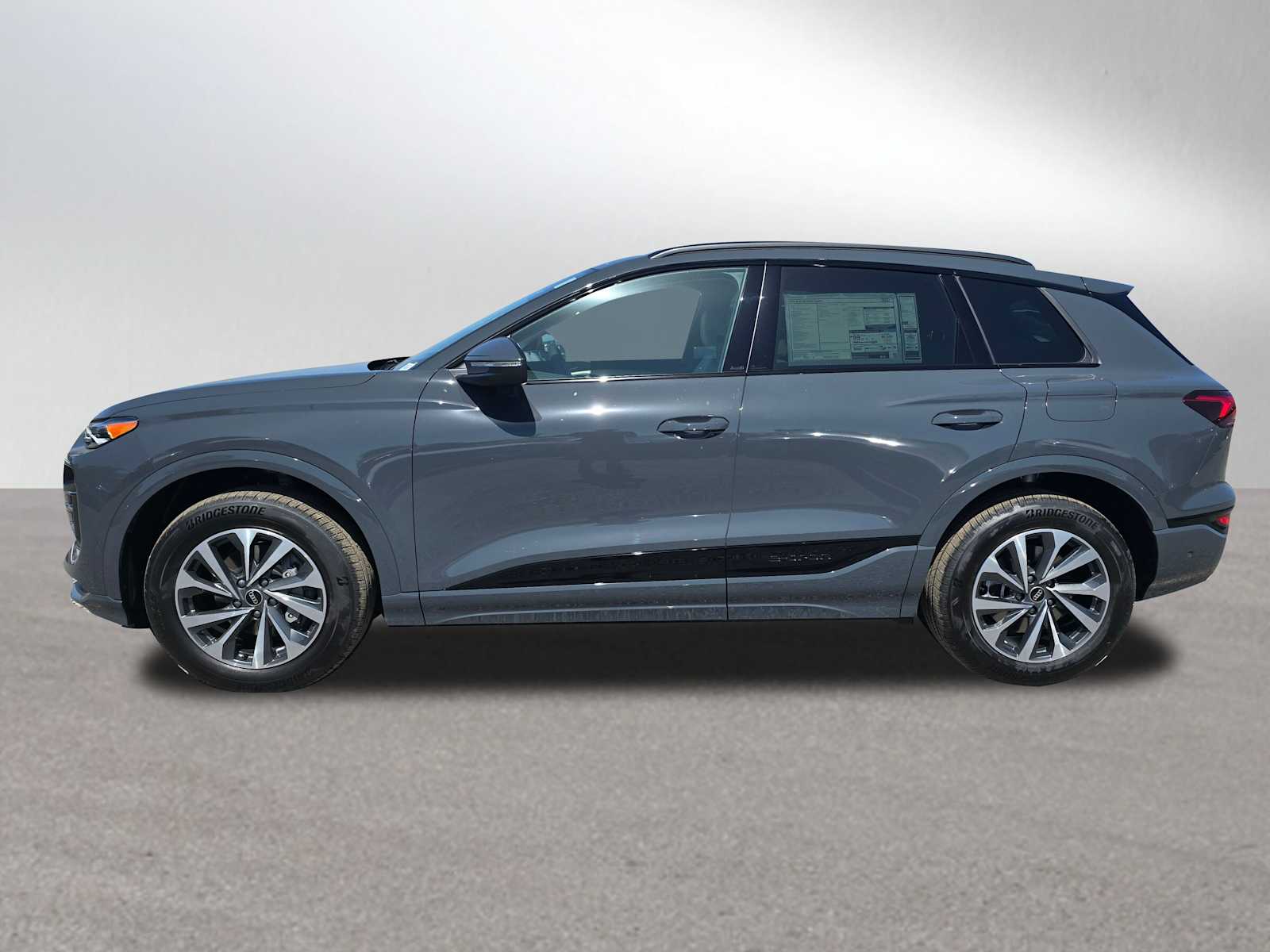 2025 Audi Q6 E-tron Premium photo 2