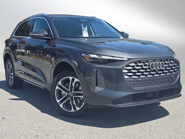 2025 Audi All-new Q5 2.0T Premium SUV [3FU, C02, YCA, NAI, S0C, WPD, QGP, 1Z6, 40Z, QGT]