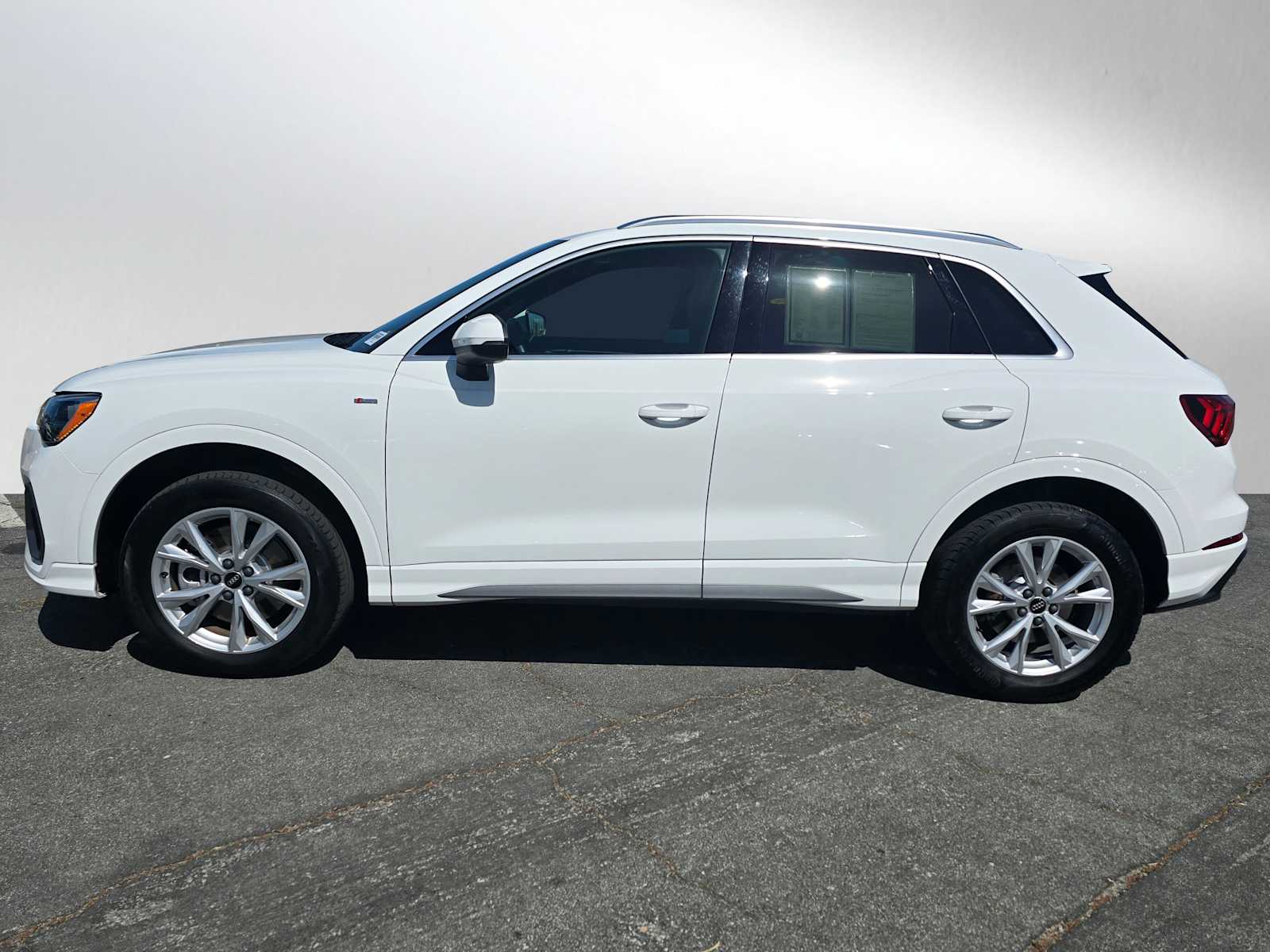 Used 2022 Audi Q3 S Line Premium with VIN WA1DECF3XN1079436 for sale in Palo Alto, CA