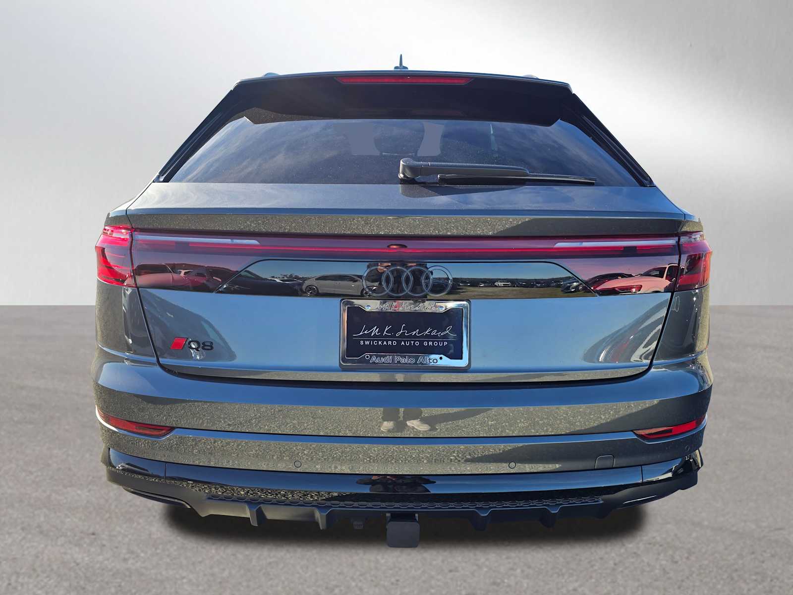 2025 Audi Q8 55 Premium Plus photo 4