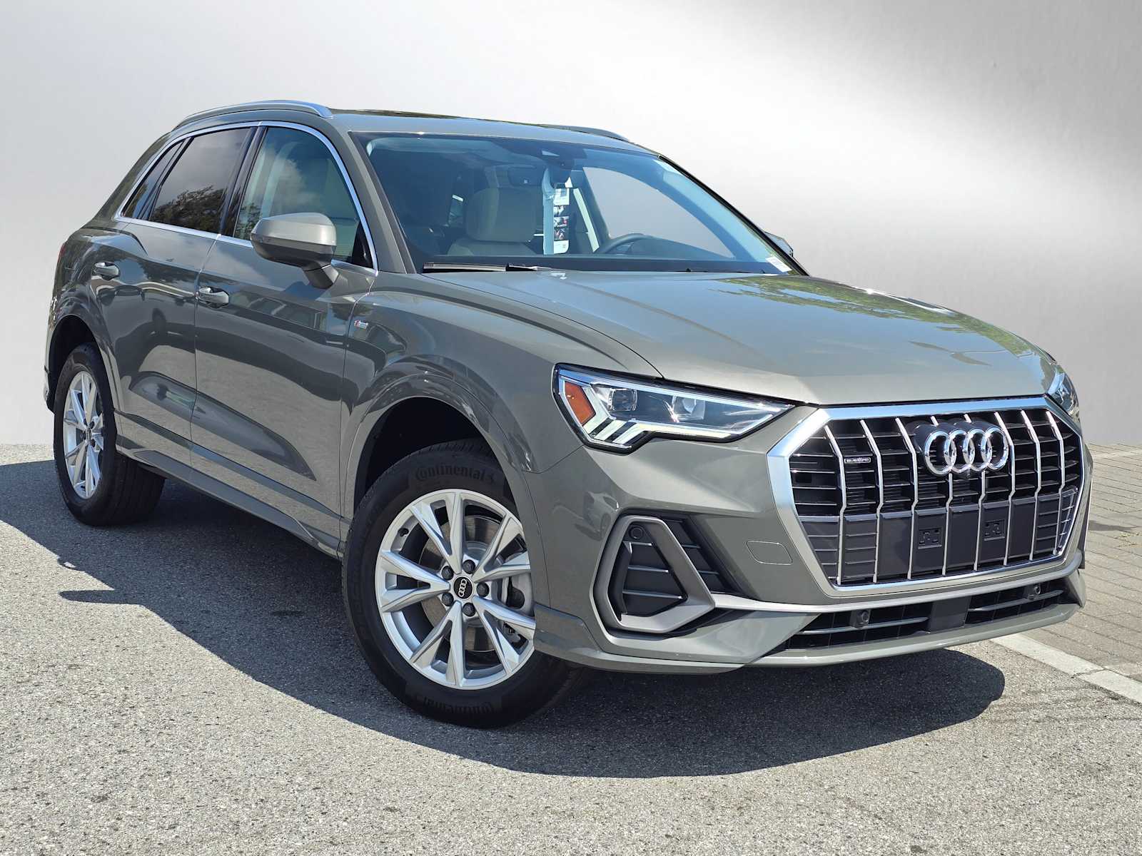 2025 Audi Q3