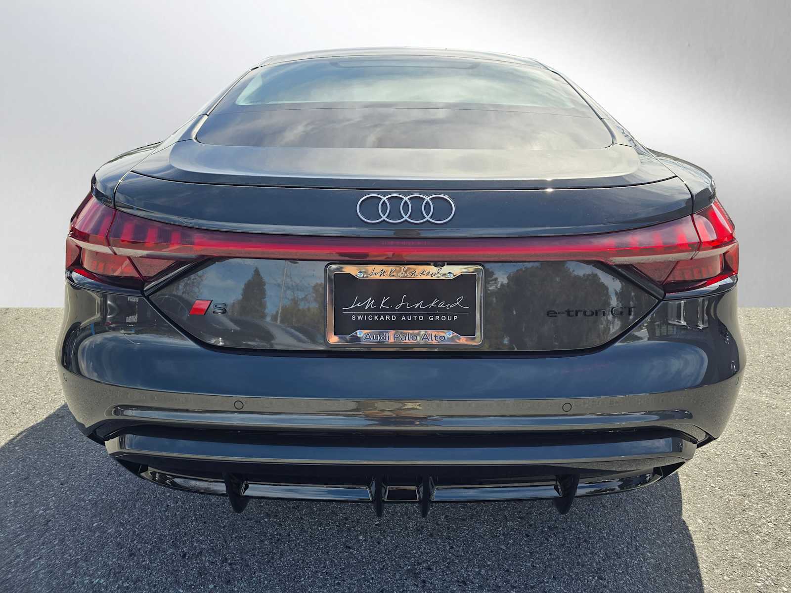 2025 Audi e-tron GT Premium Plus photo 4