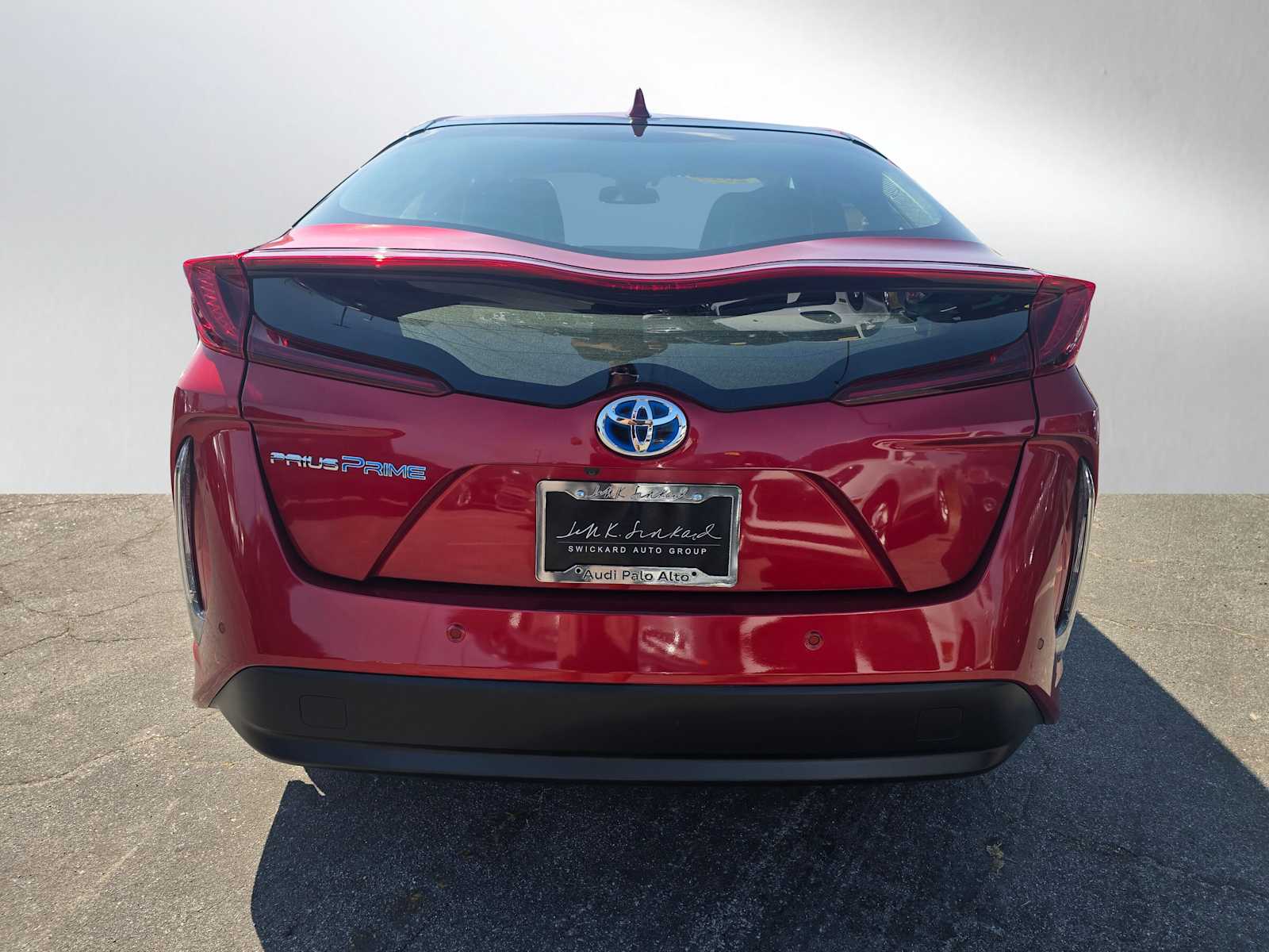 2019 Toyota Prius Prime Advanced photo 4