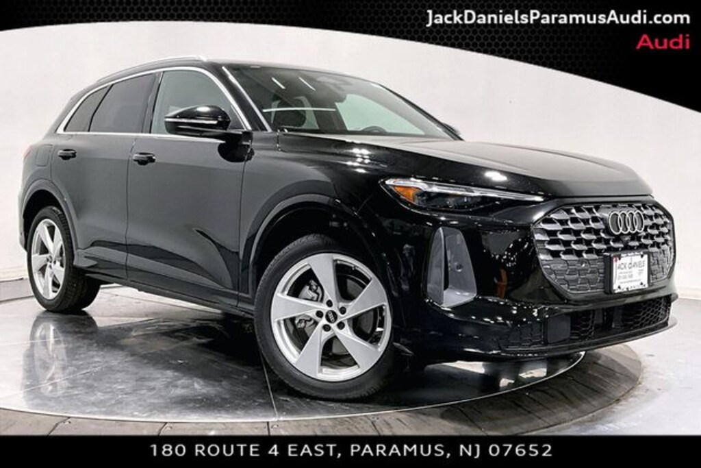 New 2026 Audi Q5 2.0T Premium Plus SUV
