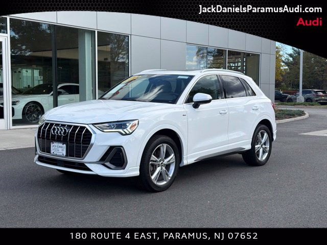 2022 Audi Q3