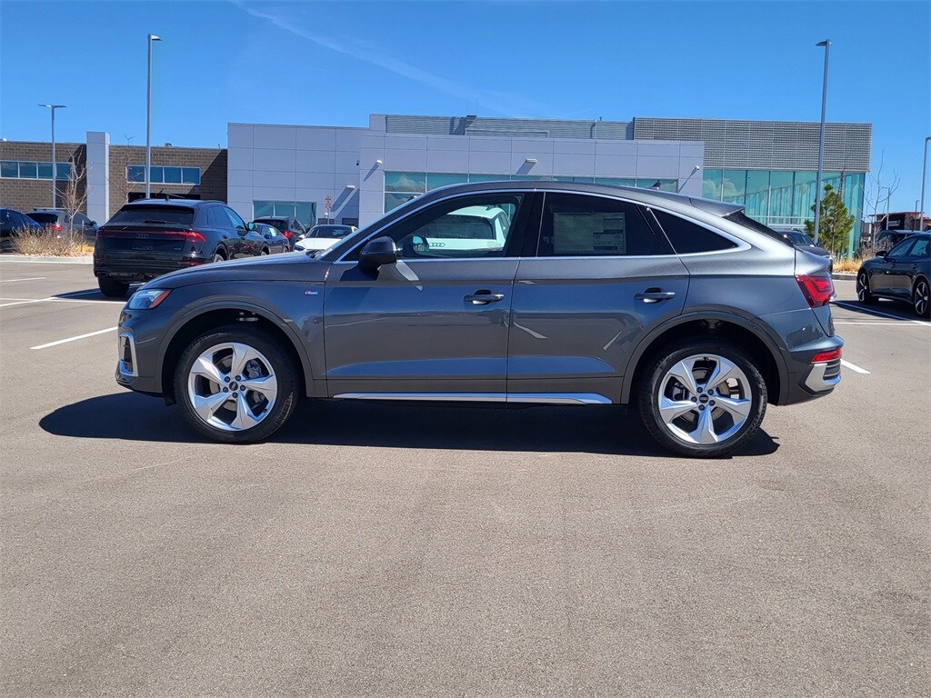 2025 Audi Q5 Sportback 45 S line Premium Plus photo 2