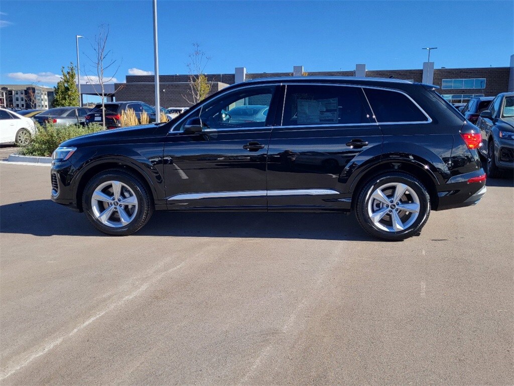 2025 Audi Q7 55 Premium photo 2