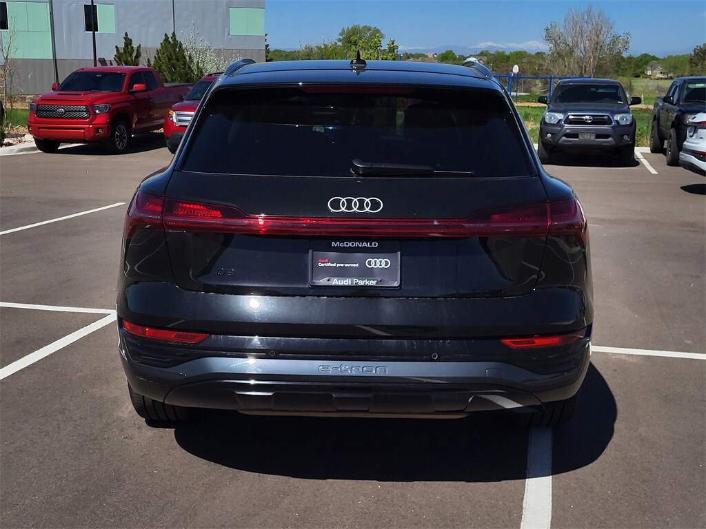 2024 Audi Q8 E-tron Premium photo 4