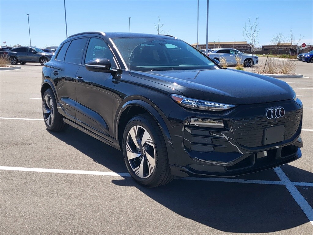 2025 Audi Q6 E-tron Premium Plus photo 4
