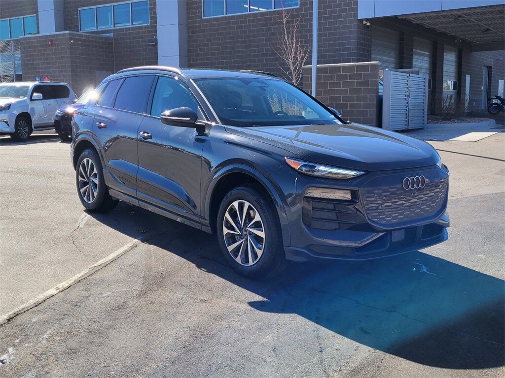 2025 Audi Q6 E-tron Premium photo 4