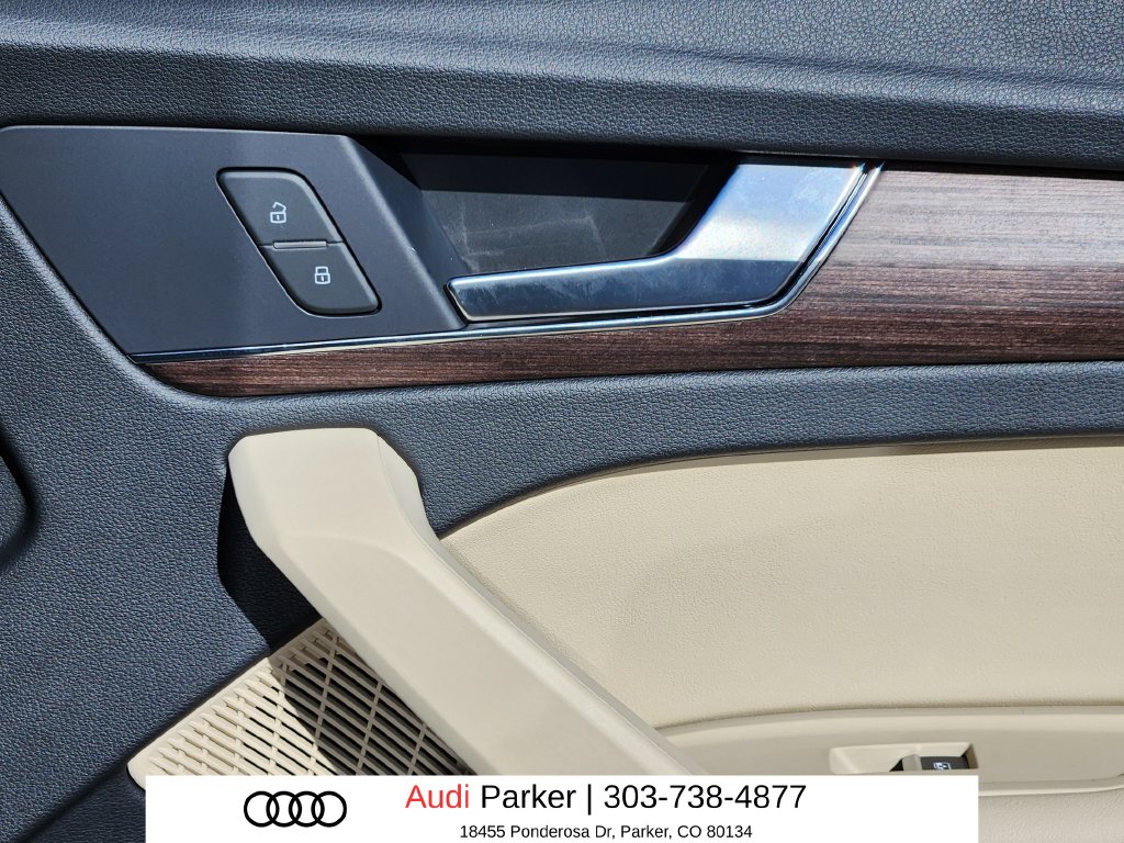 2024 Audi Q5 Sportback 45 S LINE PREMIUM SUV Slide 19