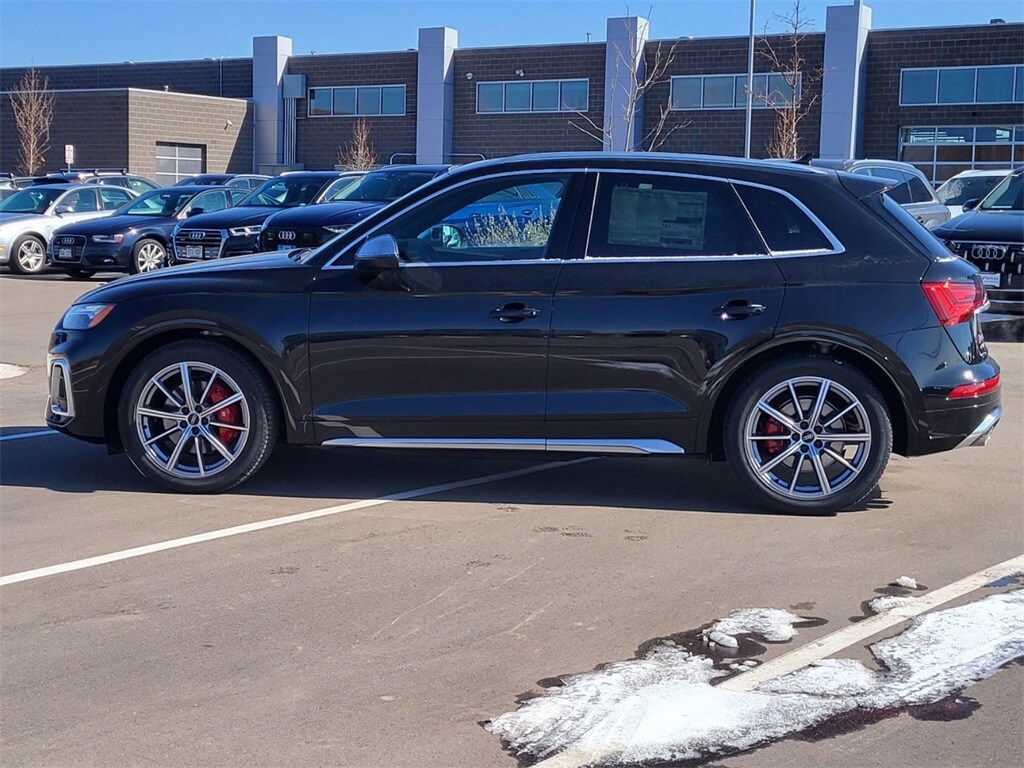 2025 Audi SQ5 Premium Plus photo 2
