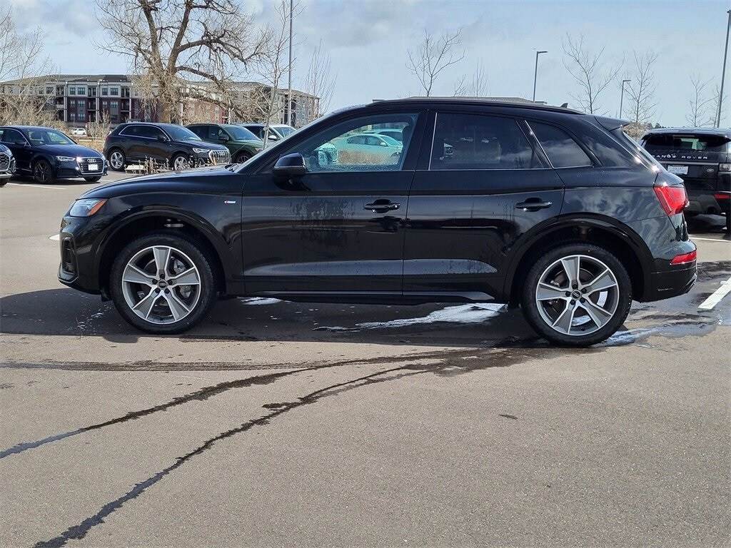 2025 Audi Q5 45 S line Premium photo 2