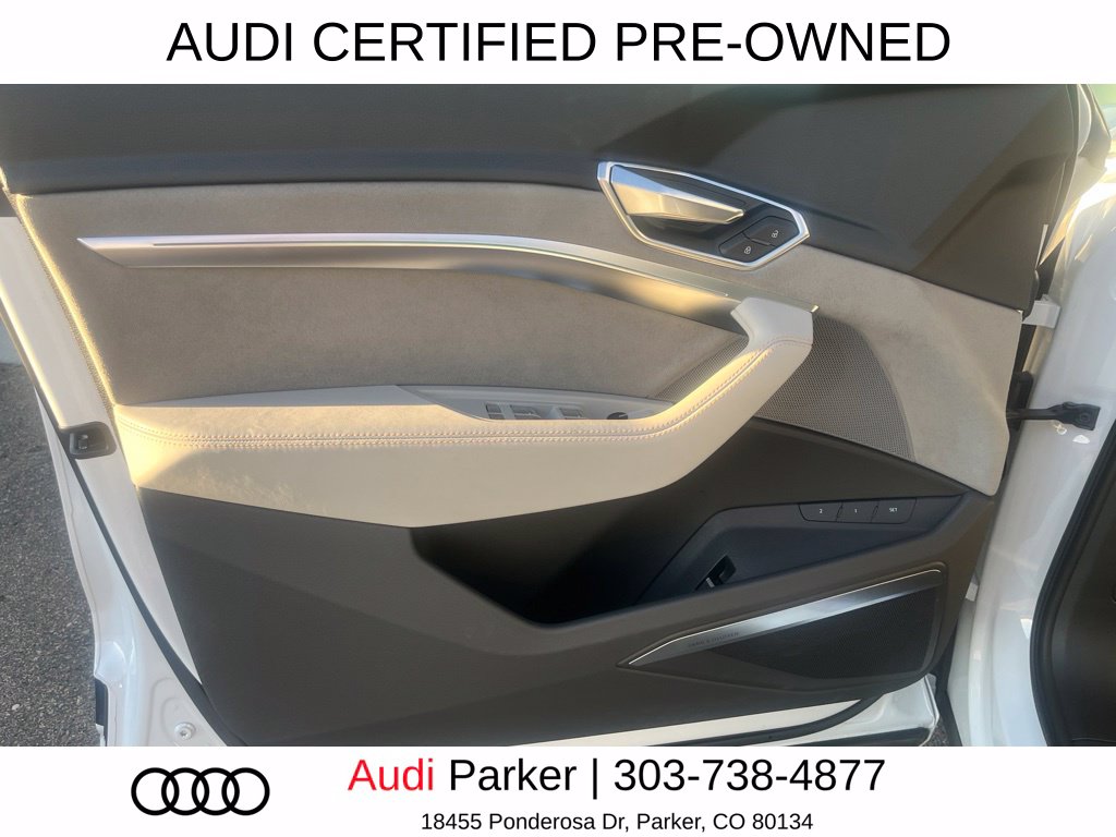 2024 Audi Q8 e-tron PREMIUM SUV Slide 8