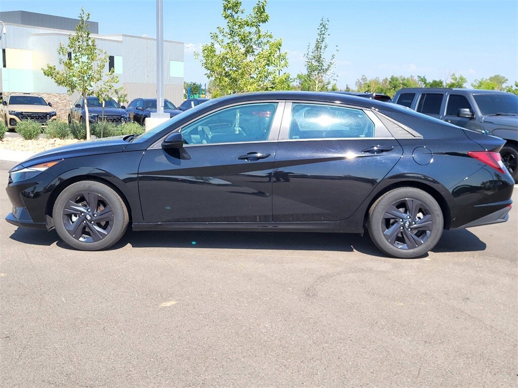 Used 2023 Hyundai Elantra SEL with VIN 5NPLM4AG0PH106286 for sale in Parker, CO