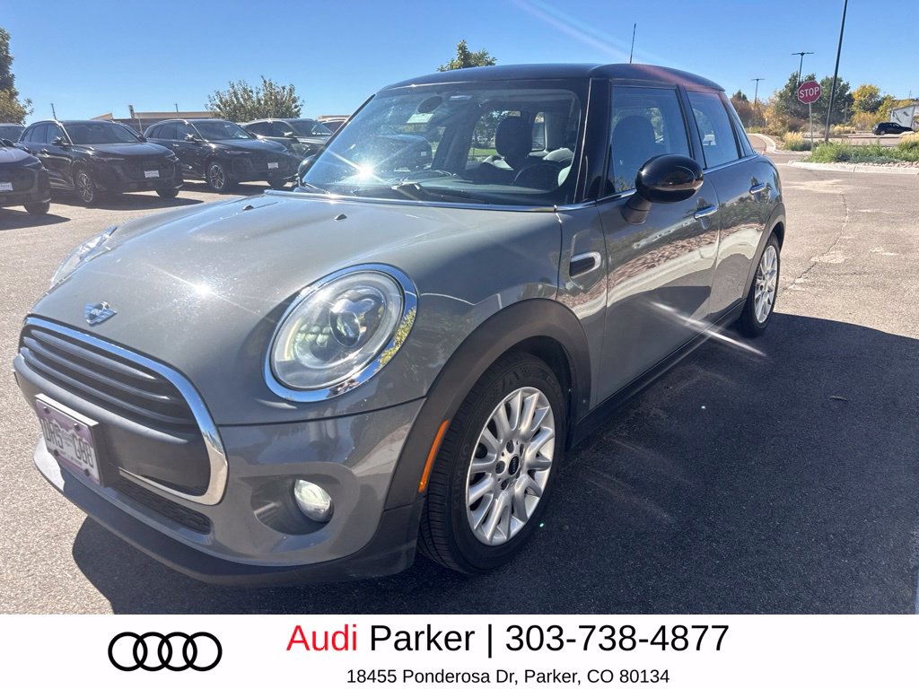 2016 MINI Cooper