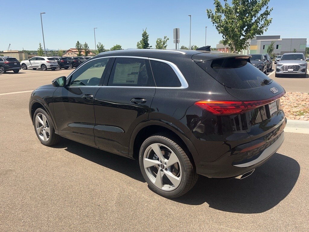 2025 Audi Q5 2.0T Premium Plus photo 4