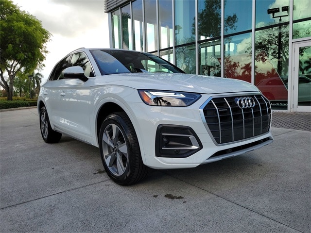 Certified 2024 Audi Q5 Premium with VIN WA1ABAFY5R2114993 for sale in Pembroke Pines, FL