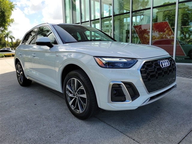 Certified 2024 Audi Q5 Premium Plus with VIN WA1EAAFY5R2016096 for sale in Pembroke Pines, FL