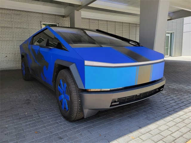 Used 2024 Tesla Cybertruck Base with VIN 7G2CEHED0RA048115 for sale in Pembroke Pines, FL