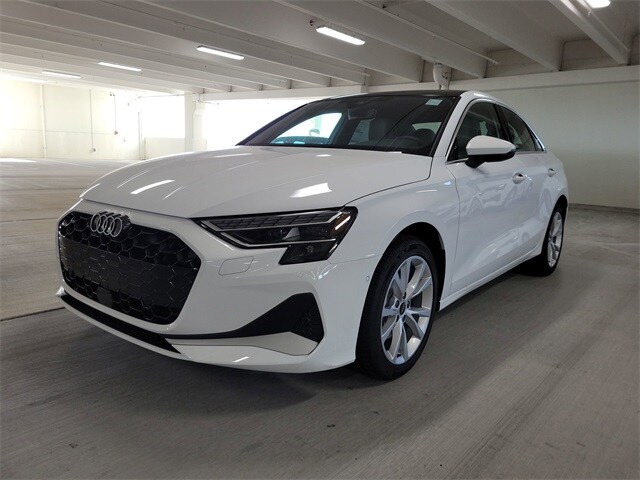 2025 Audi A3 40 Premium photo 4