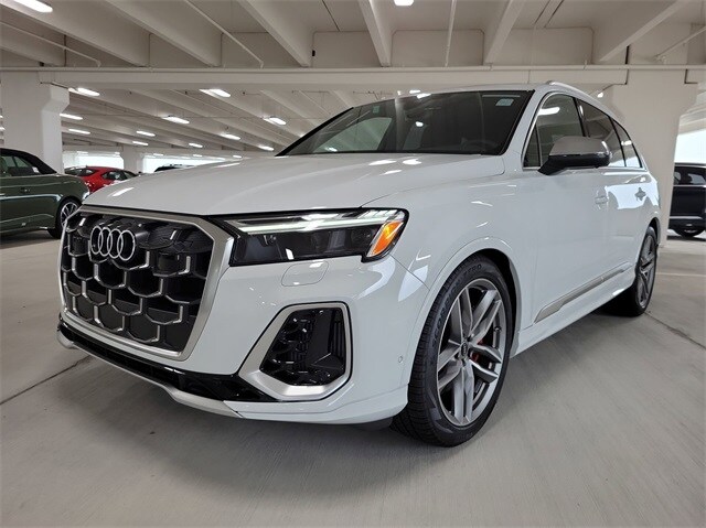 2025 Audi SQ7 Premium Plus photo 2