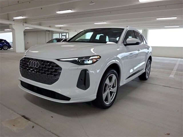 2025 Audi Q5 Premium Plus photo 4