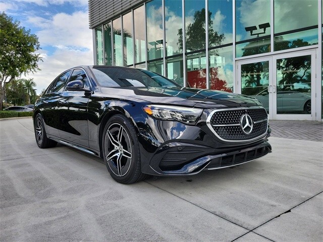 2024 Mercedes Benz E 350 Sedan photo 2
