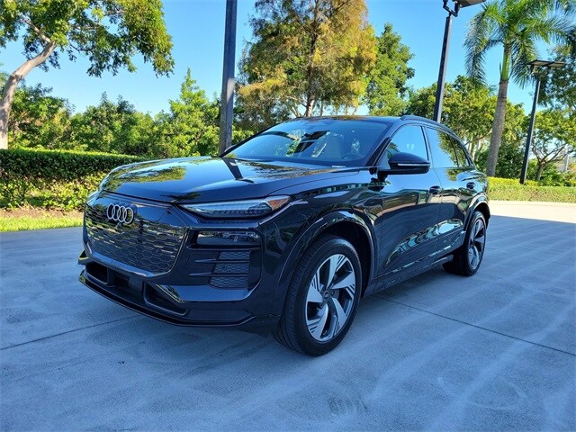 2025 Audi Q6 E-tron Premium Plus photo 4