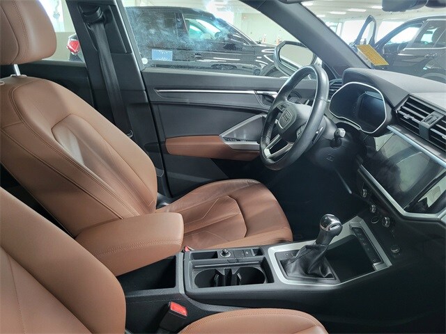 2021 Audi Q3 Premium S line photo 3