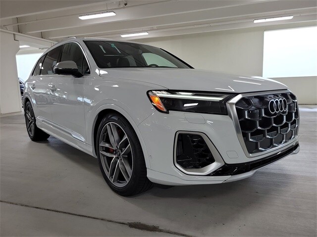 2025 Audi SQ7 Premium Plus photo 4