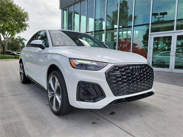 2025 Audi Q5 Sportback 45 S line Premium Plus photo 2