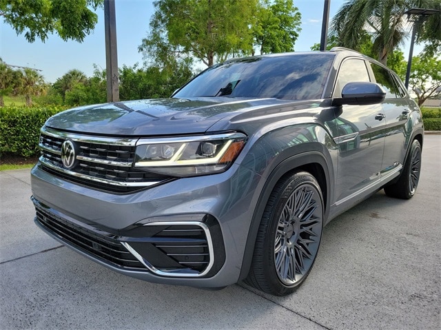 Used 2020 Volkswagen Atlas Cross Sport SEL R-Line with VIN 1V2RE2CA6LC218759 for sale in Pembroke Pines, FL