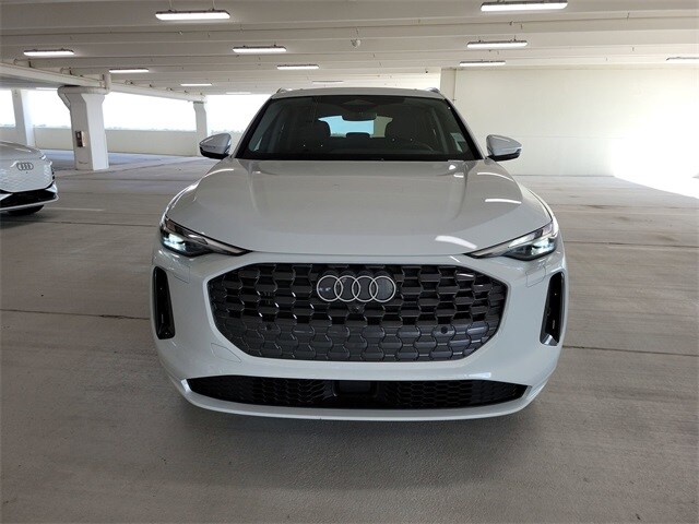 2025 Audi Q5 2.0T Premium photo 3