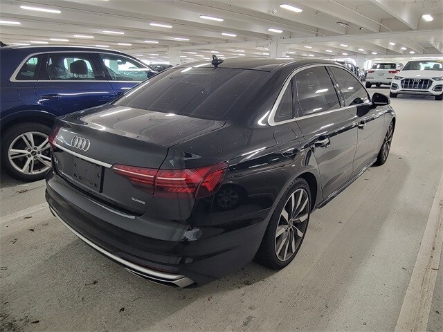 2021 Audi A4 40 Premium photo 4