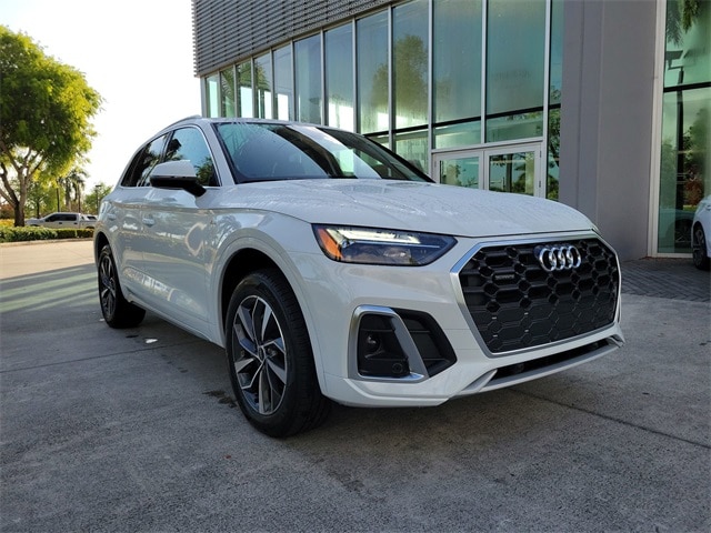 Certified 2024 Audi Q5 Premium with VIN WA1GAAFYXR2146125 for sale in Pembroke Pines, FL