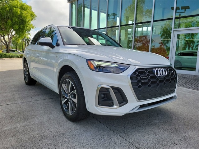Certified 2024 Audi Q5 Premium Plus with VIN WA1EAAFY4R2092165 for sale in Pembroke Pines, FL